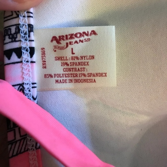 (2) Total women’s Bikini top *WILL SEPARATE :) - Picture 3 of 5